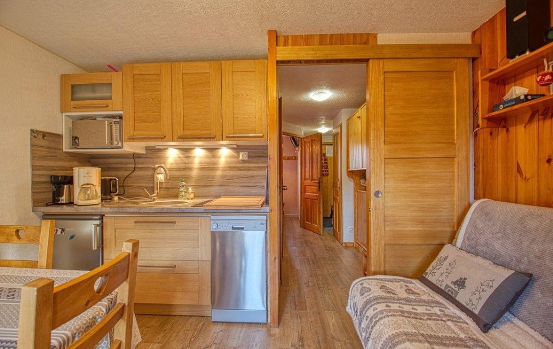 ALP'AGENCE : Appartement | MORILLON (74440) | 25 m2 | 156 750 € 