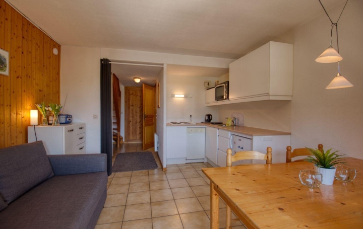 Appartement P2 MORILLON 30 m2 180 000 € Appartement P2 MORILLON 30 m2 180 000 €