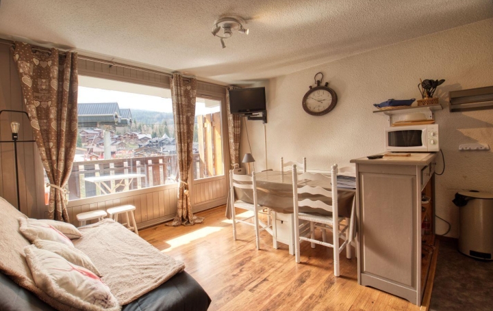 Appartement P2 MORILLON 32 m2 157 500 € Appartement P2 MORILLON 32 m2 157 500 €