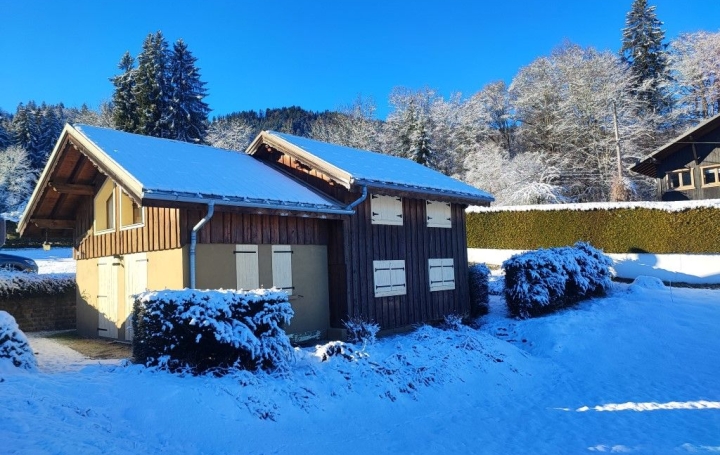 Maison MORILLON 73 m2 430 000 € Maison MORILLON 73 m2 430 000 €