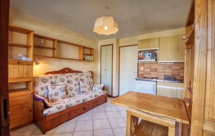 Studio MORILLON 18 m2 80 000 € Studio MORILLON 18 m2 80 000 €